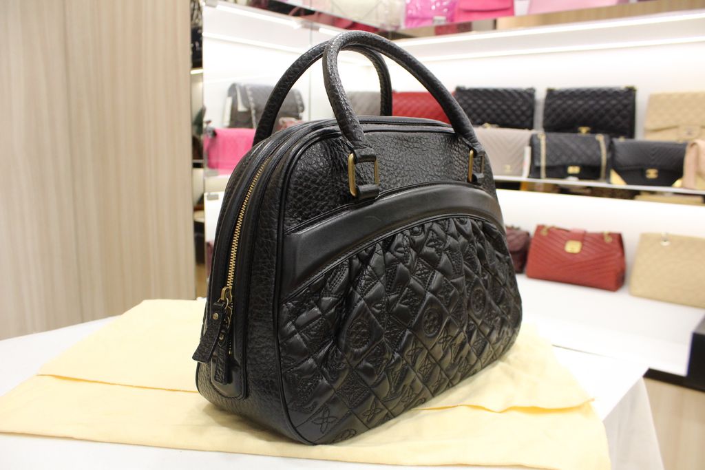 Louis Vuitton Vienna Mizi Black Leather ref.819468 - Joli Closet
