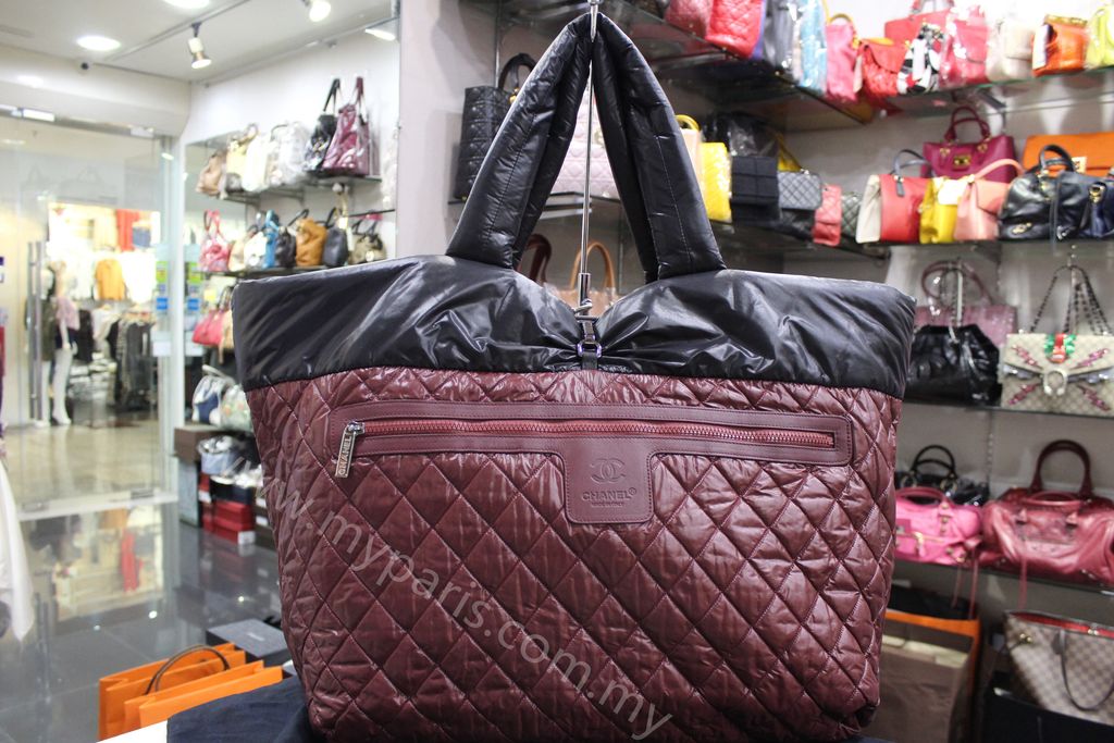 Chanel Black/Burgundy Nylon Reversible Coco Cocoon Tote Bag Large – My  Paris Branded Station-Sell Your Bags And Get Instant Cash