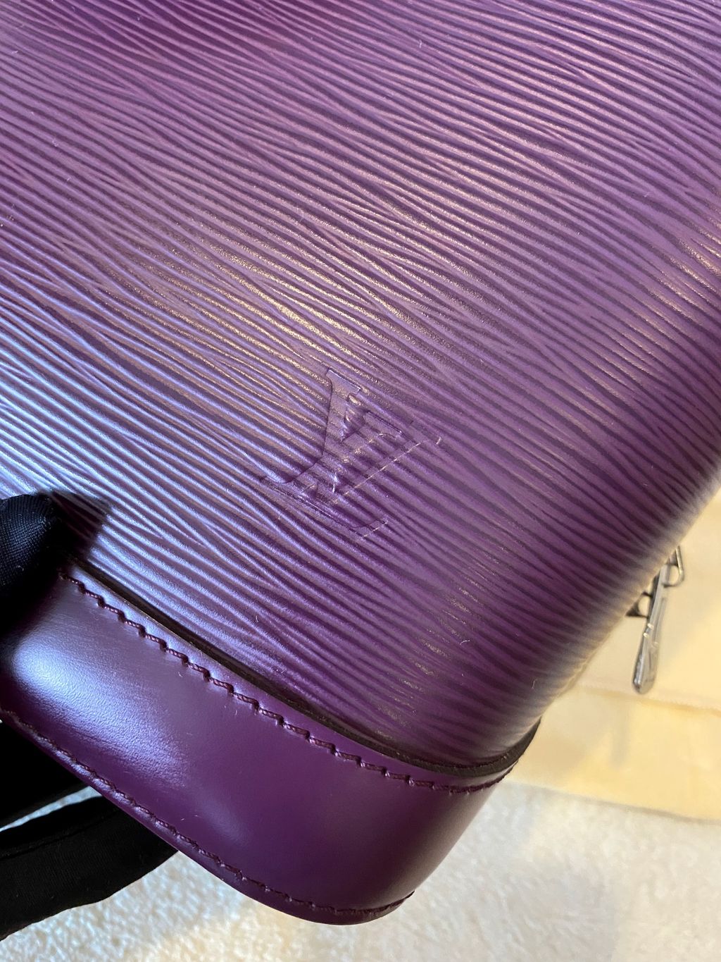 LOUIS VUITTON EPI LEATHER ALMA PM PURPLE (RETAIL $3250) - CRTBLNCHSHP