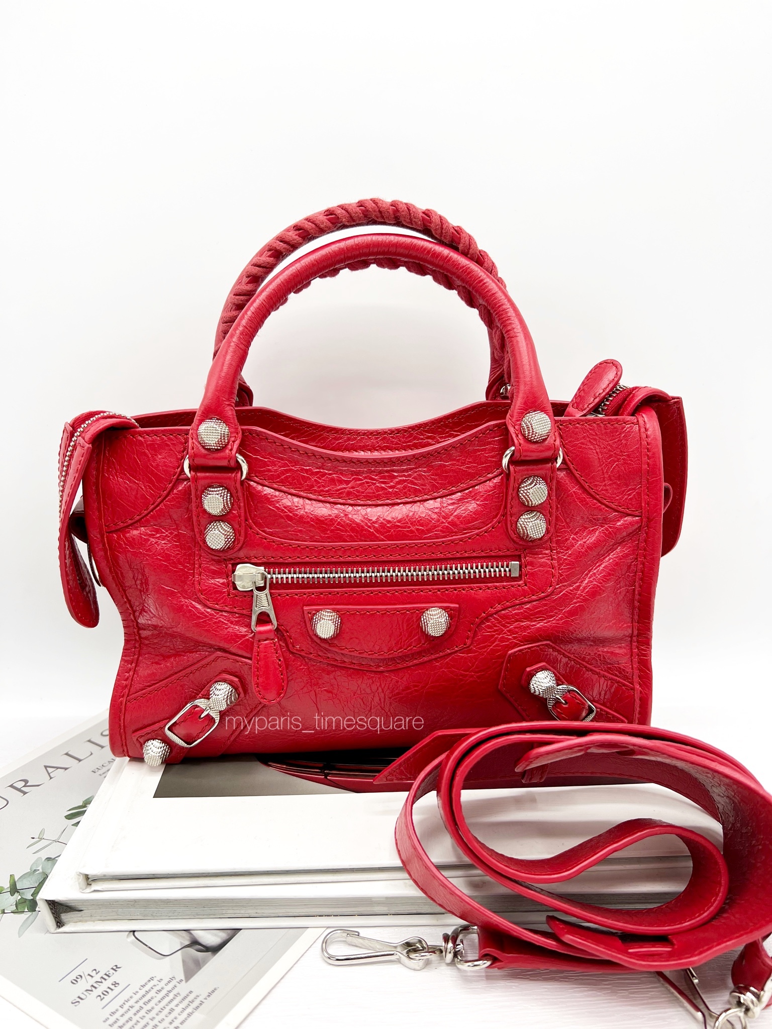 Balenciaga Red Lambskin Leather Giant 12 Silver Mini City Bag – My Paris  Branded Station-Sell Your Bags And Get Instant Cash