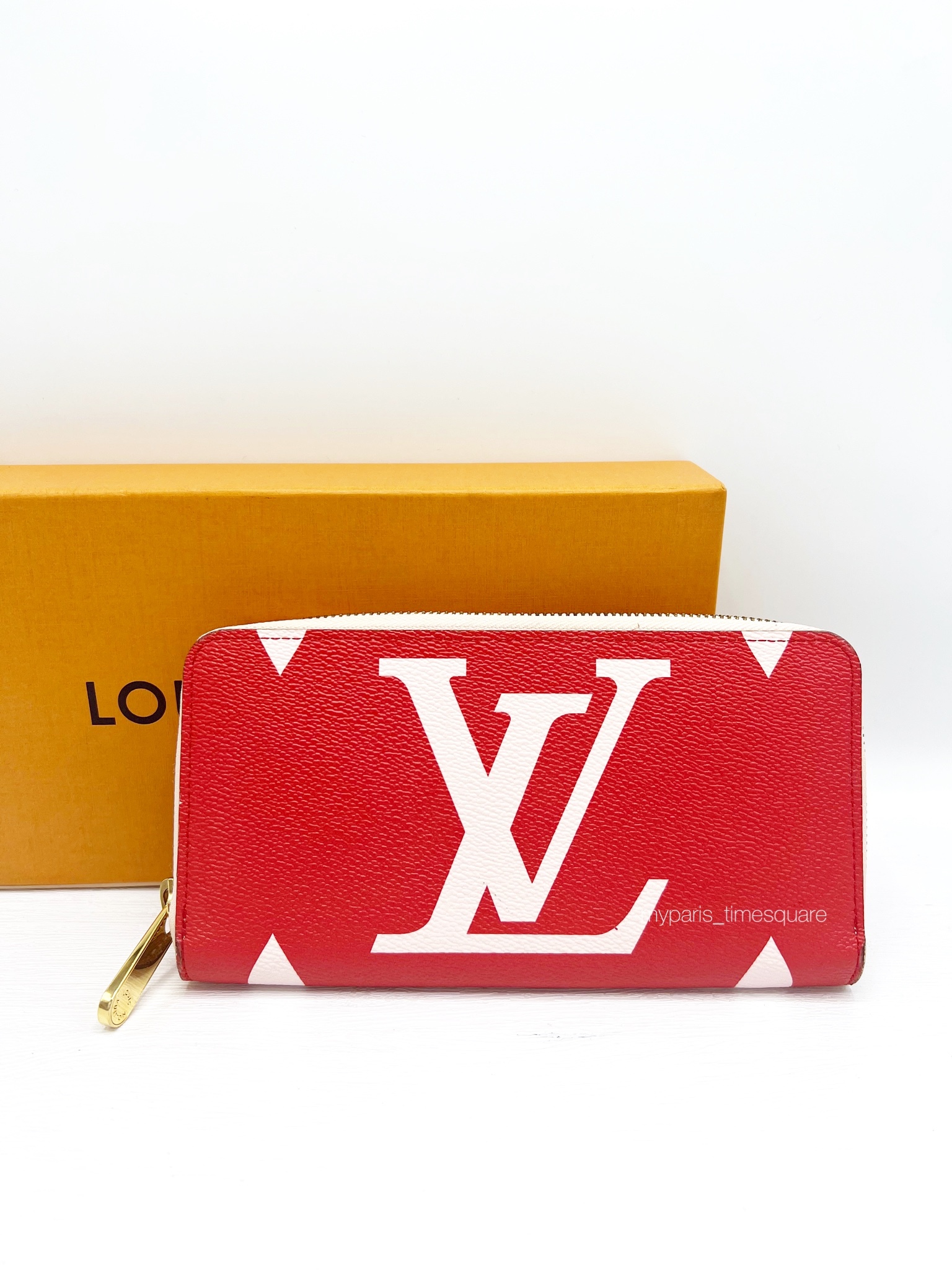 Louis Vuitton Monogram Giant Zippy Wallet Rouge Rose