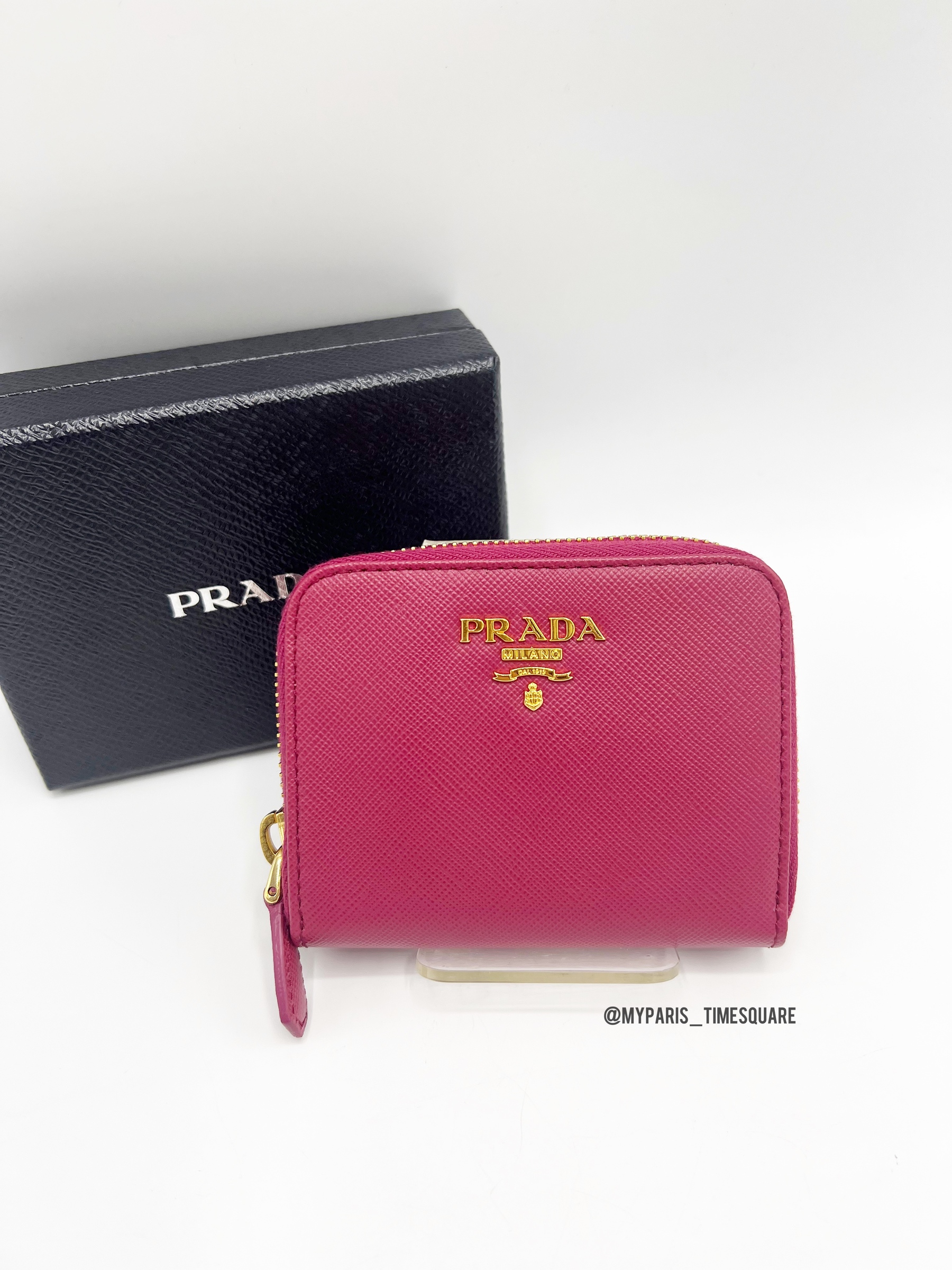 Prada 1M0268 Ibisco saffiano Metal Coin Purse – My Paris Branded  Station-Sell Your Bags And Get Instant Cash