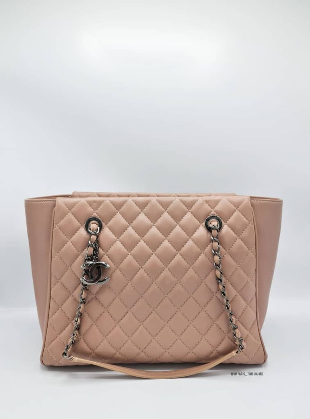 Chanel Dark Beige Quilted Leather Zip Shopping Tote – My Paris Branded  Station-Sell Your Bags And Get Instant Cash