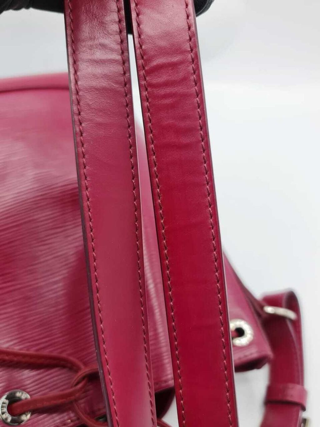 Louis Vuitton Fuchsia Epi Leather Noe BB Bag – My Paris Branded  Station-Sell Your Bags And Get Instant Cash