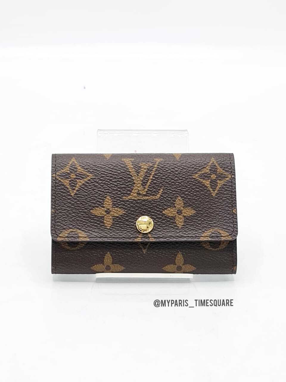 Key holder and cover are in my  storefront and the LV key