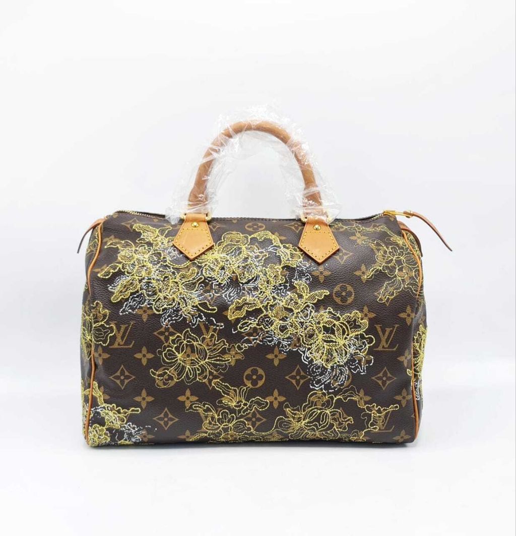 Louis-Vuitton-Dentelle-speedy-30-limited-edition-satchel