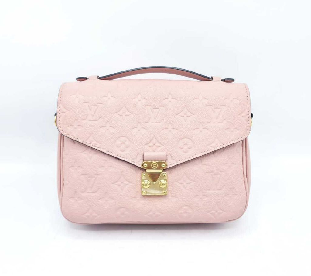 LV Pochette Metis: Luxury Monogram Handbag