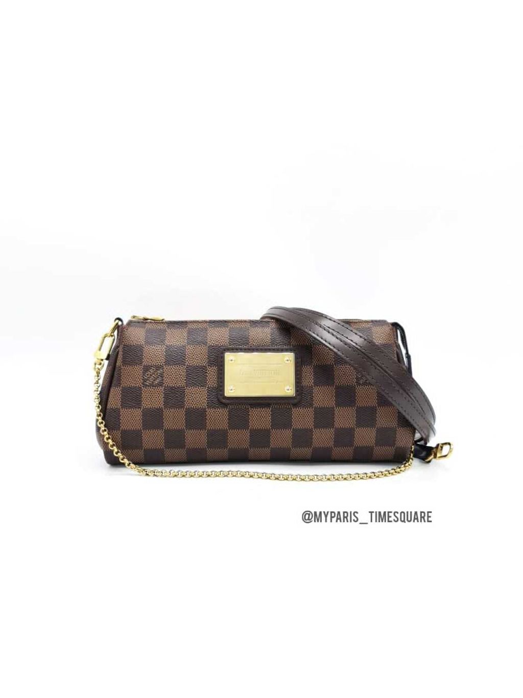 casual chic / louis vuitton eva pochette damier ebene / chelsea boots /  clean /