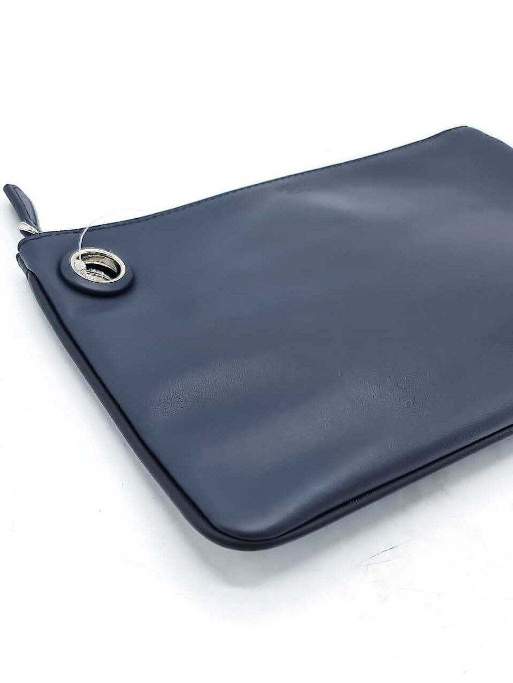 b3fc0ce1-5041-49a9-9ca7-20549acc6e13