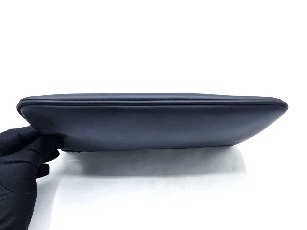 dda0c05b-71f8-4a26-b9dd-c33356e0ad1d