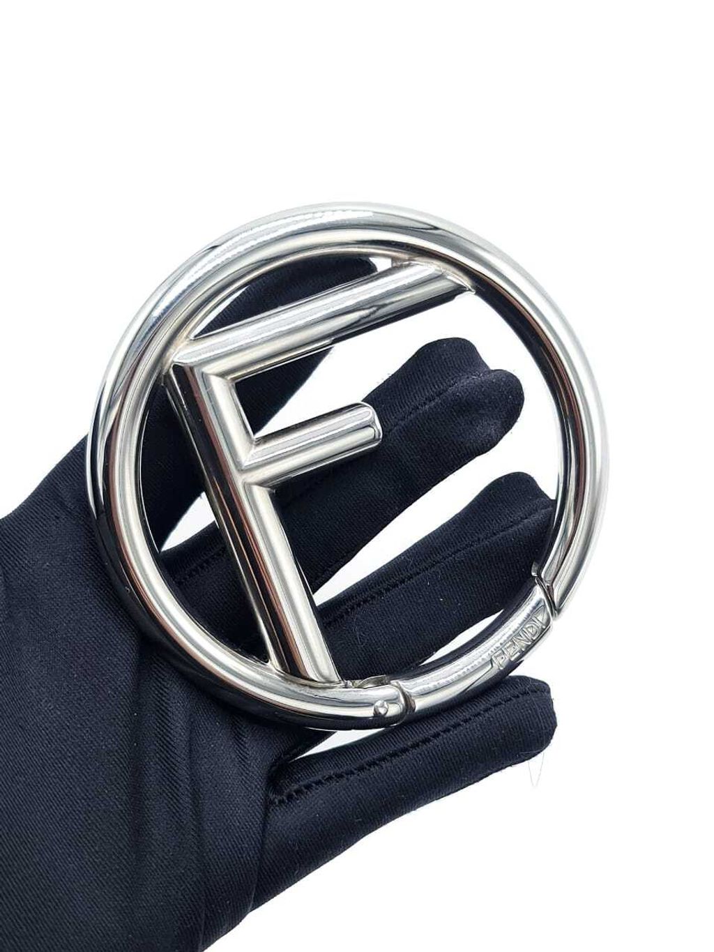 1b279ffe-61b8-49a6-a0f2-fd9b310b10ee