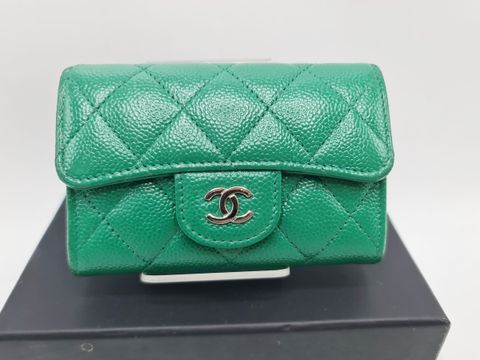 Chanel hot sale wallet green