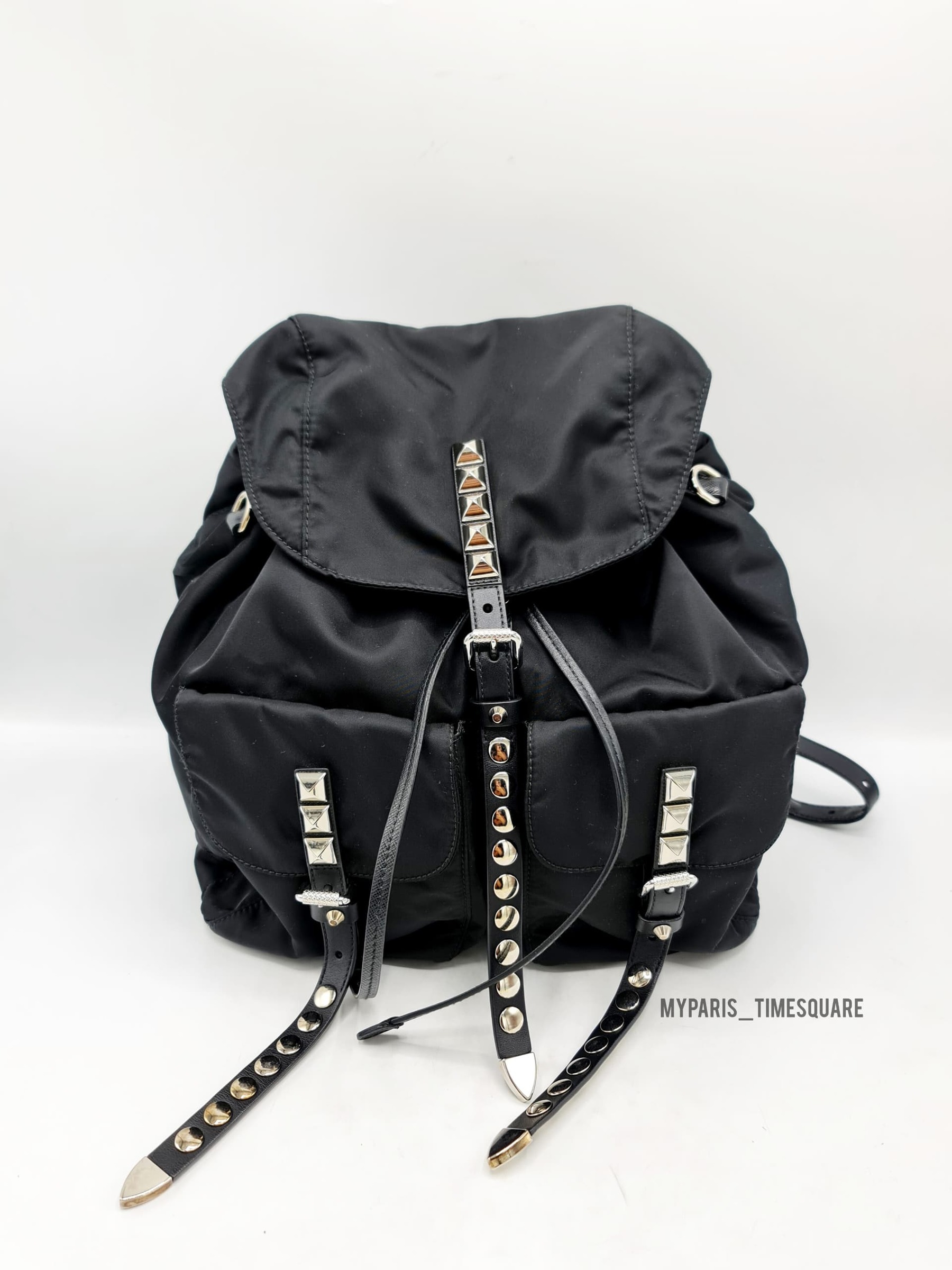 Prada 1BZ811 New Vela tessuto Studded Backpack – My Paris Branded  Station-Sell Your Bags And Get Instant Cash