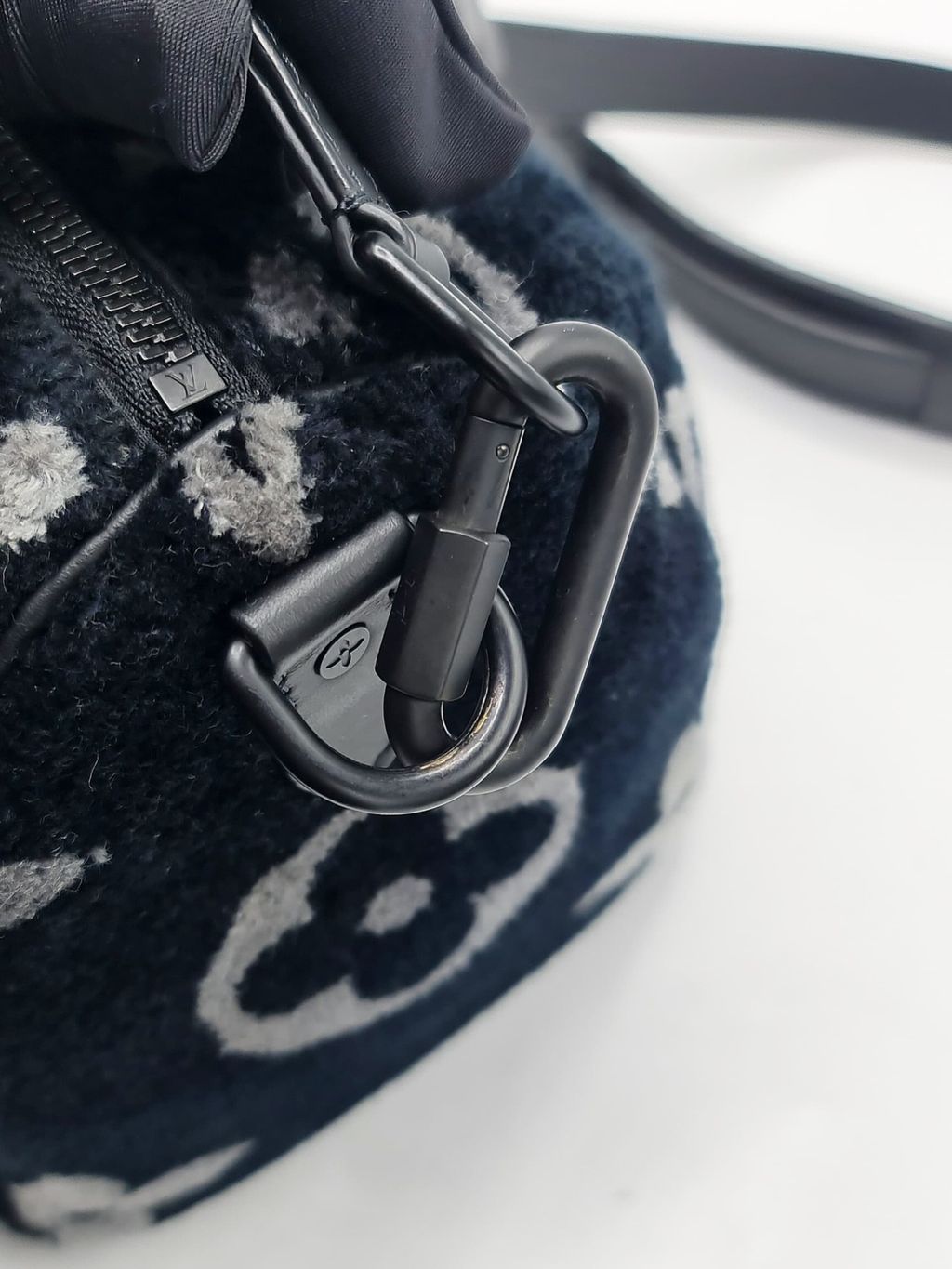 c4175349-1f7c-4c19-9b83-52f337c40010