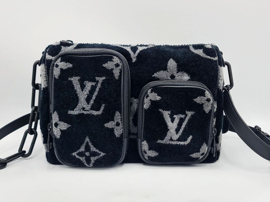 a5132f09-e336-43fb-b357-975a129fd5a0