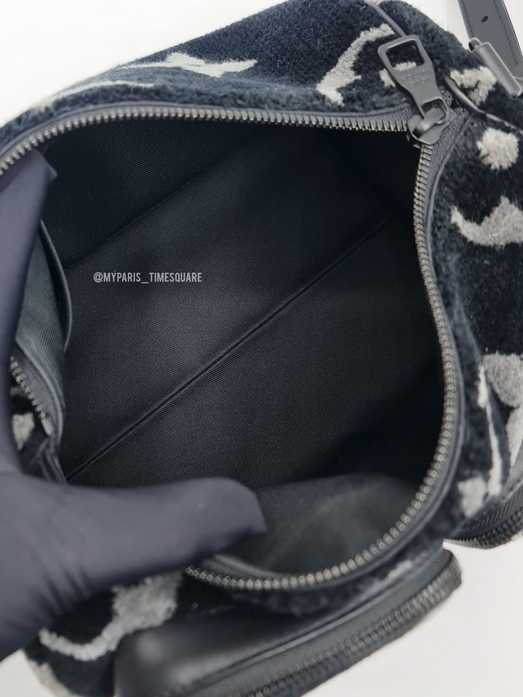 a83f803c-de94-46e2-bf1d-6bf1b589e7bf