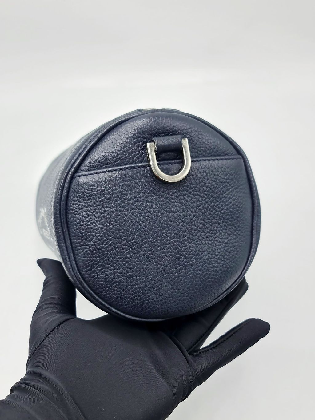 f7a8e7da-dd8e-442a-9e43-fd46638f2f46