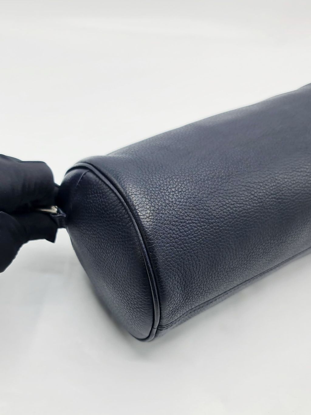 ef808b20-d94c-4cee-9a7a-5742dbf565f9