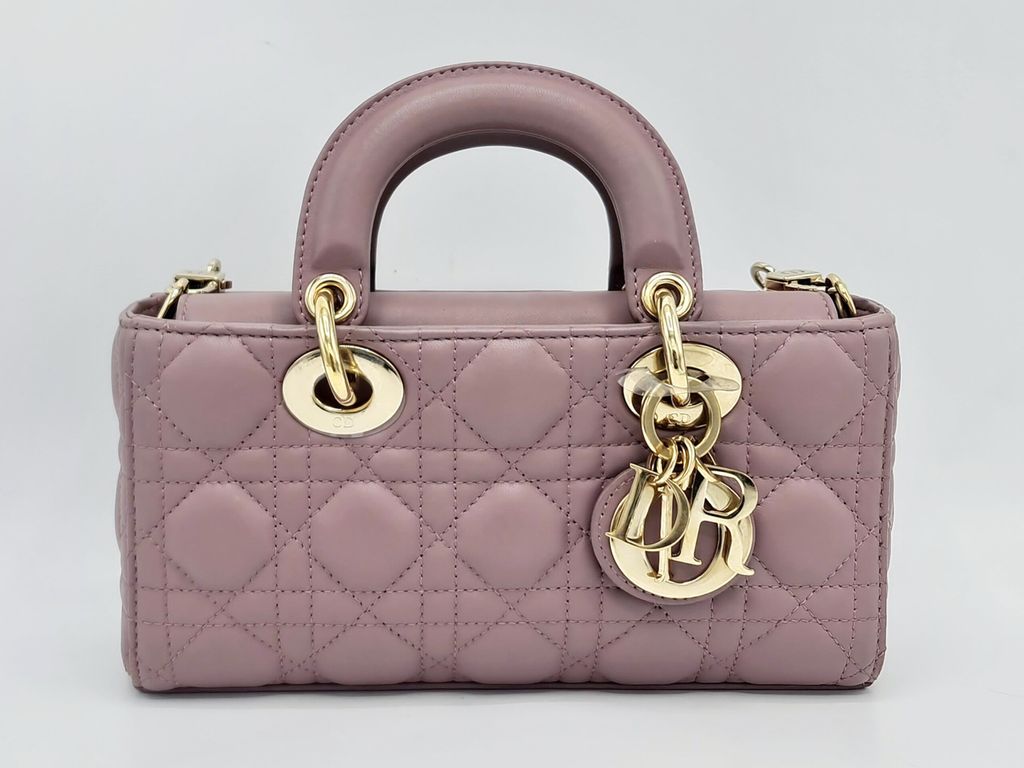 30512932-3689-4e0b-8f89-c6d1f678a21f