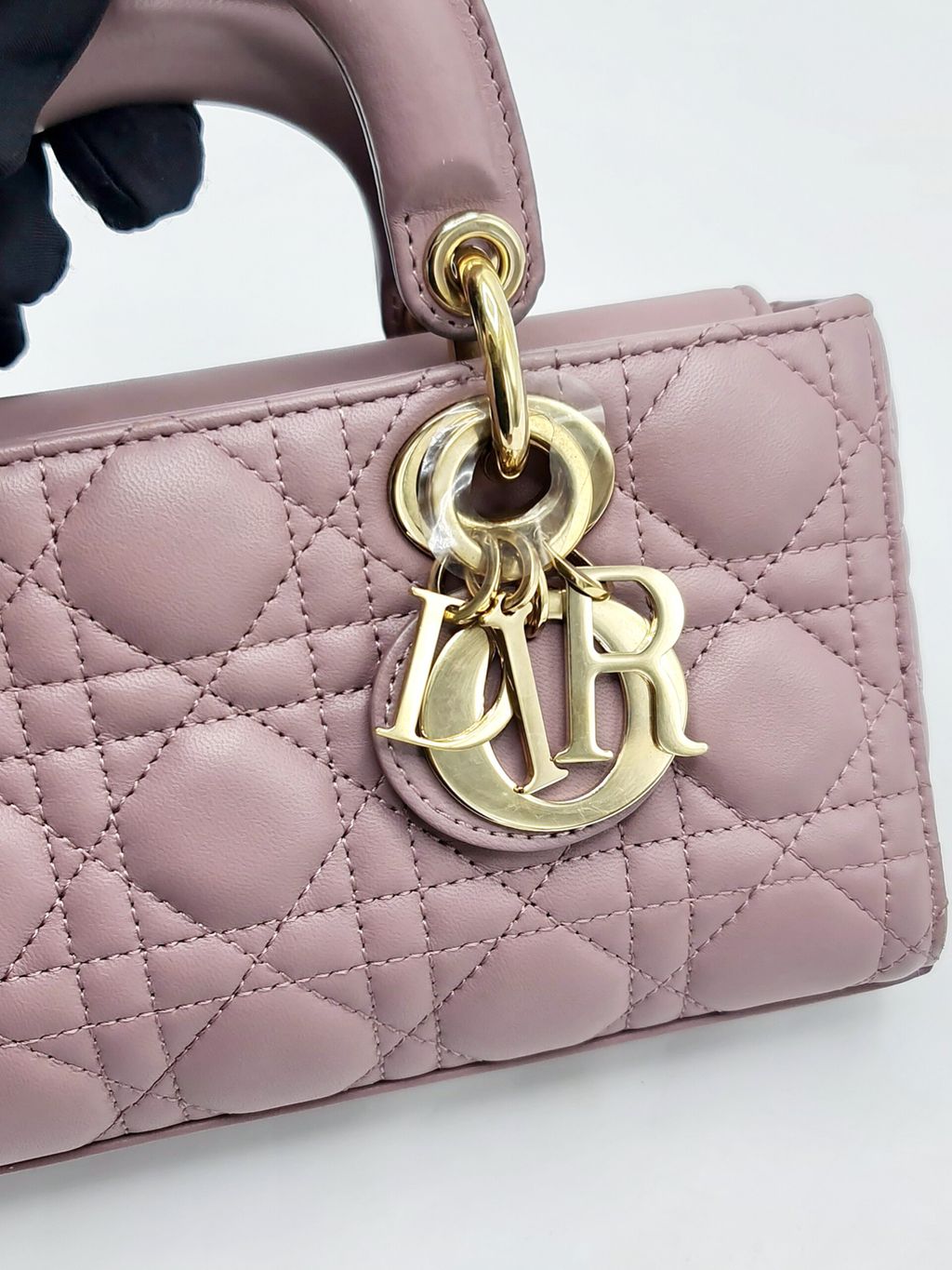 a06bc9b0-d82d-40ef-ab75-4c6f990c0ded