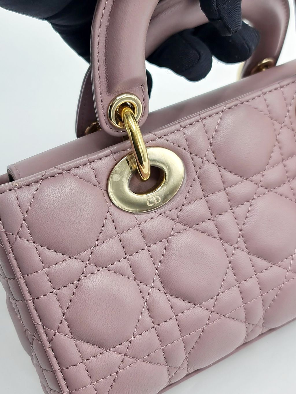 5581f490-c726-4a52-96d9-1c1830c19fa7