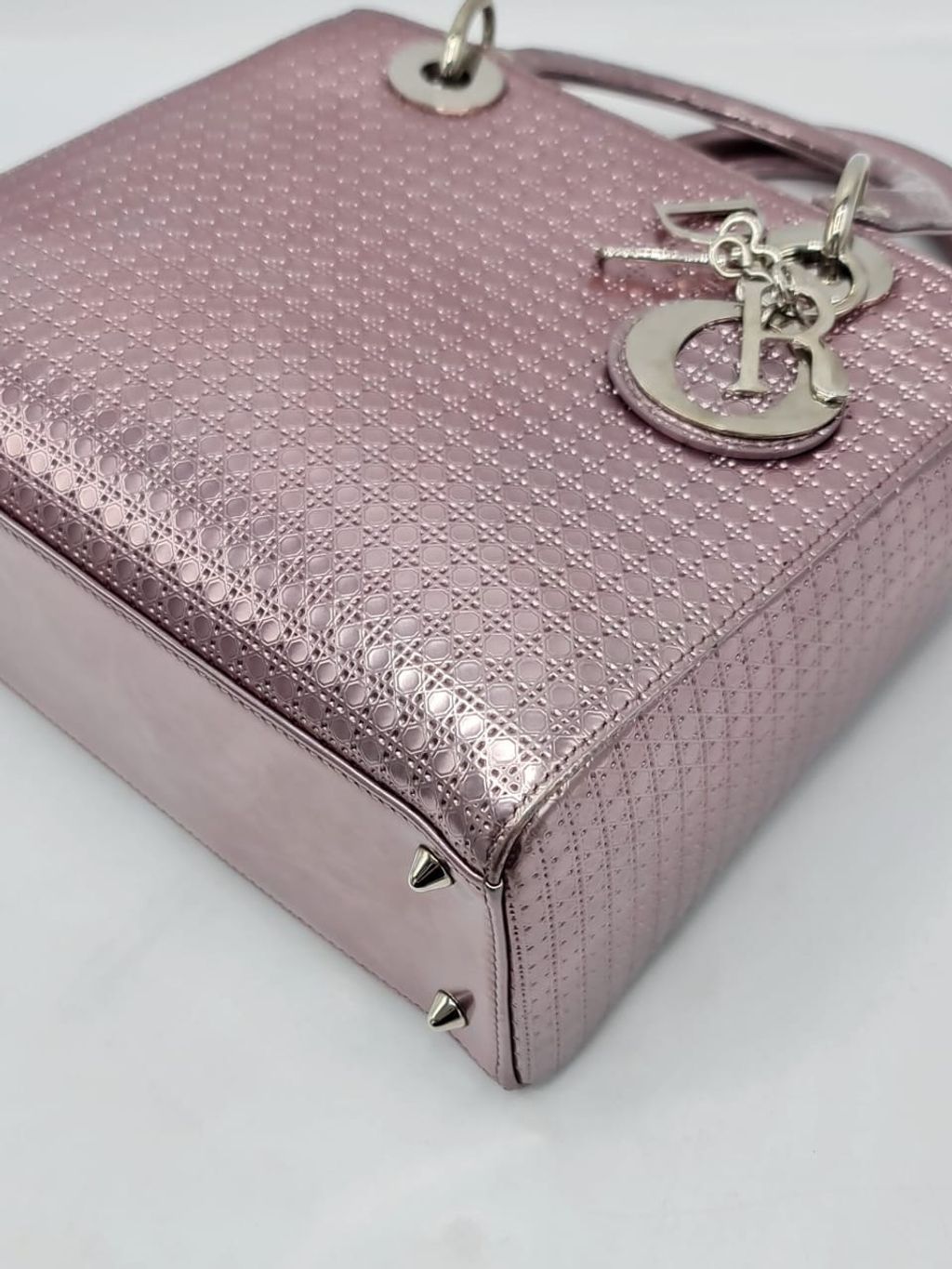 5ec98459-f954-4853-84bb-a90578fc9cda