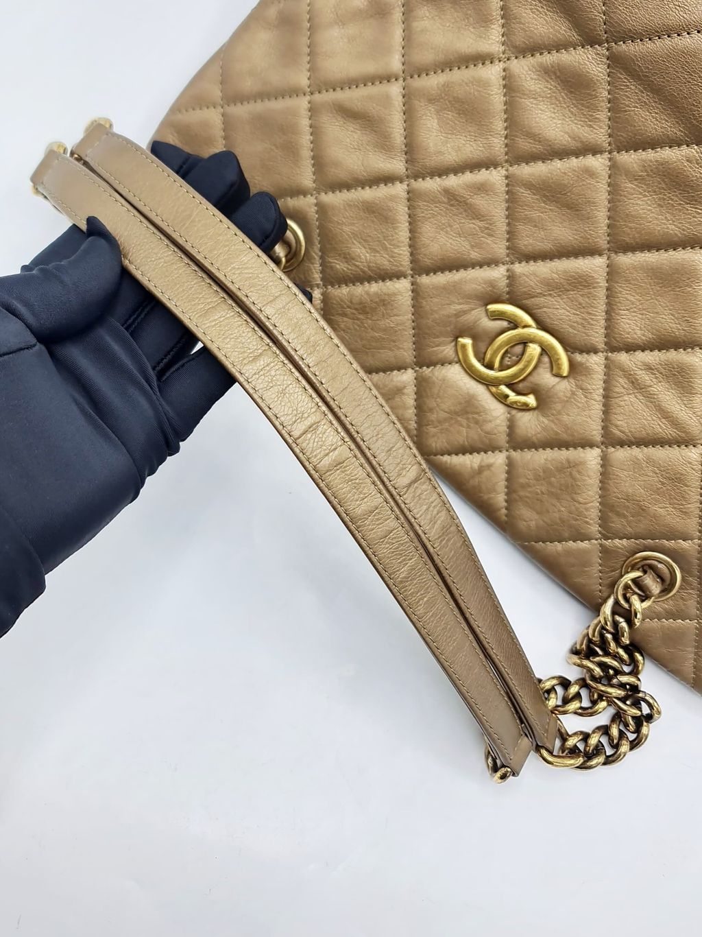 b0b16689-ebba-40aa-ba0b-37499ef5bca8