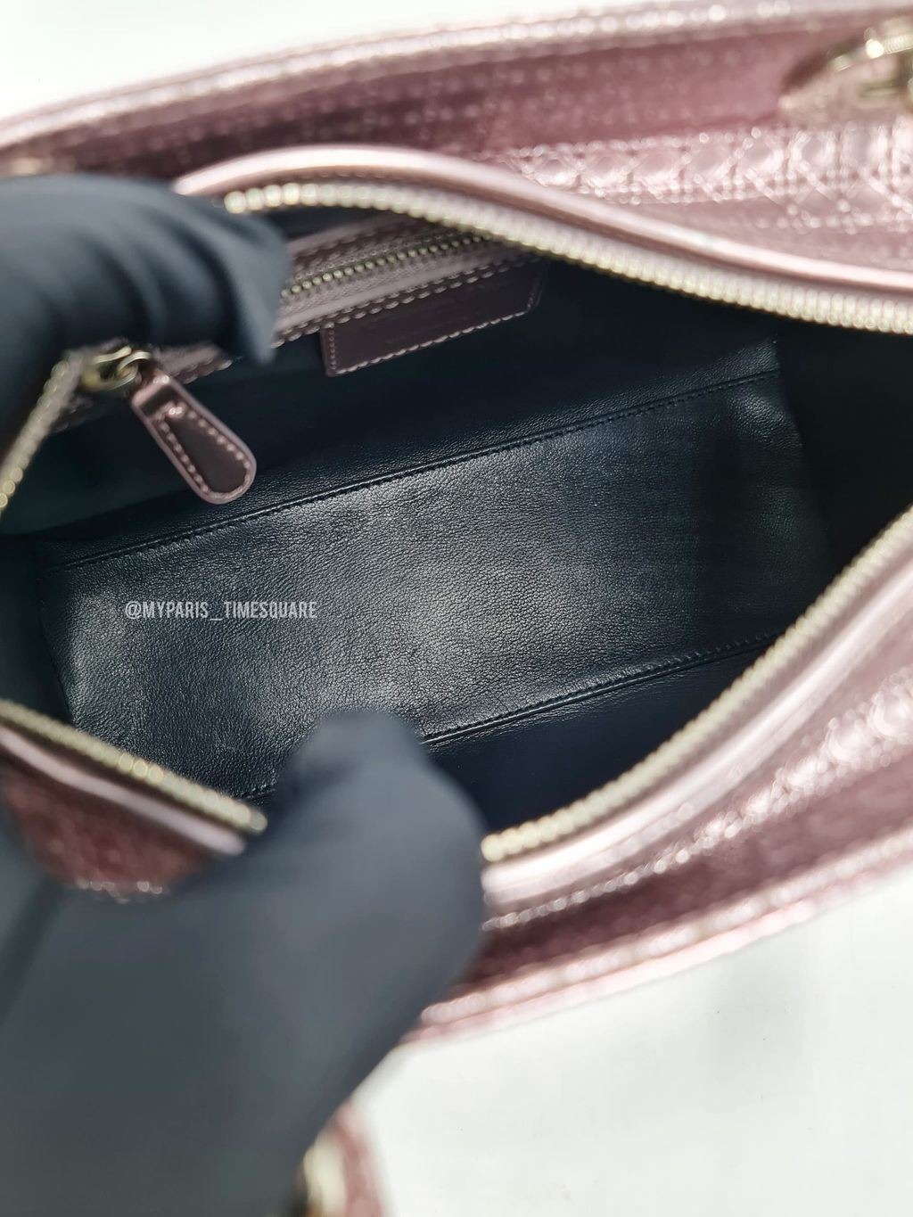 e7c81582-6df6-41bd-80dd-a12aaa2f564d