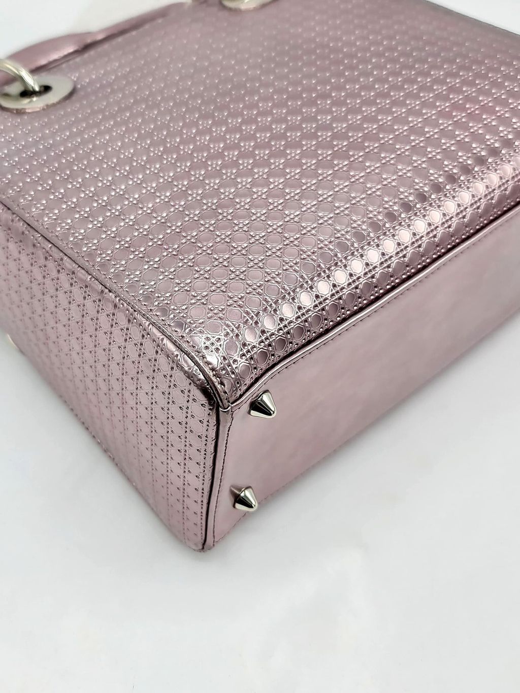 bf072edc-a260-4f1d-bf03-3d0adc6911a8