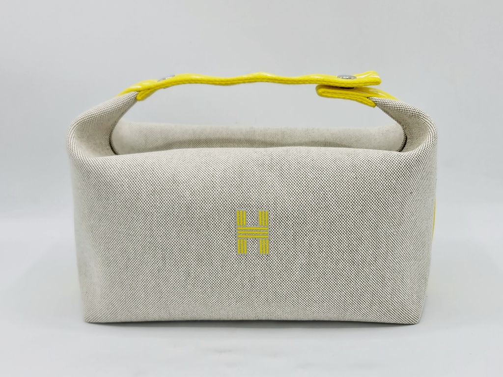 3b425470-f0e5-434b-b1d4-829f0ec8385d