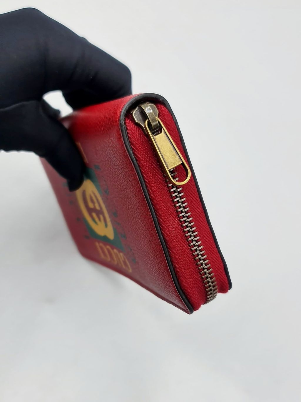 a5853730-cf87-434b-b54b-e56c6b326768