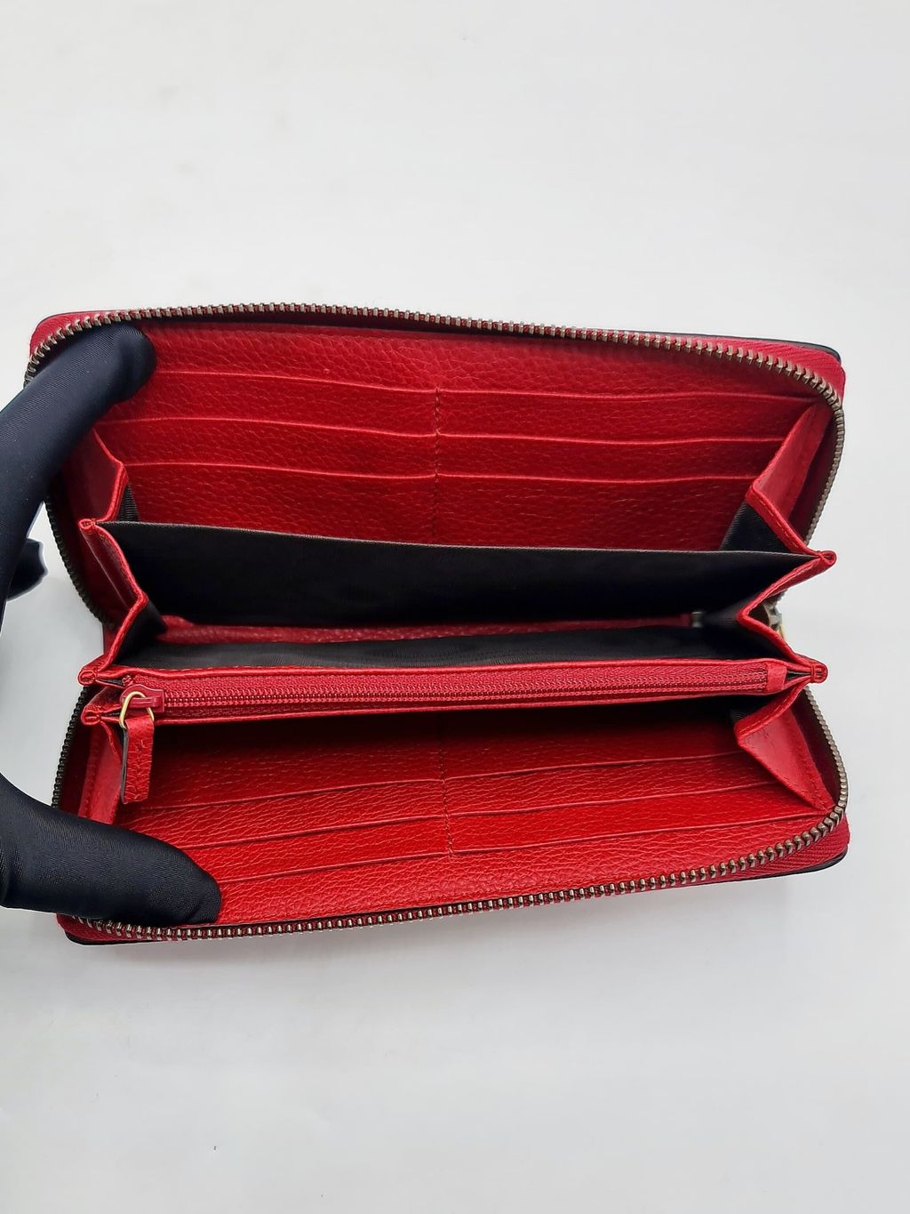 bae853a1-47a7-435a-b34a-d3b60e315fe4