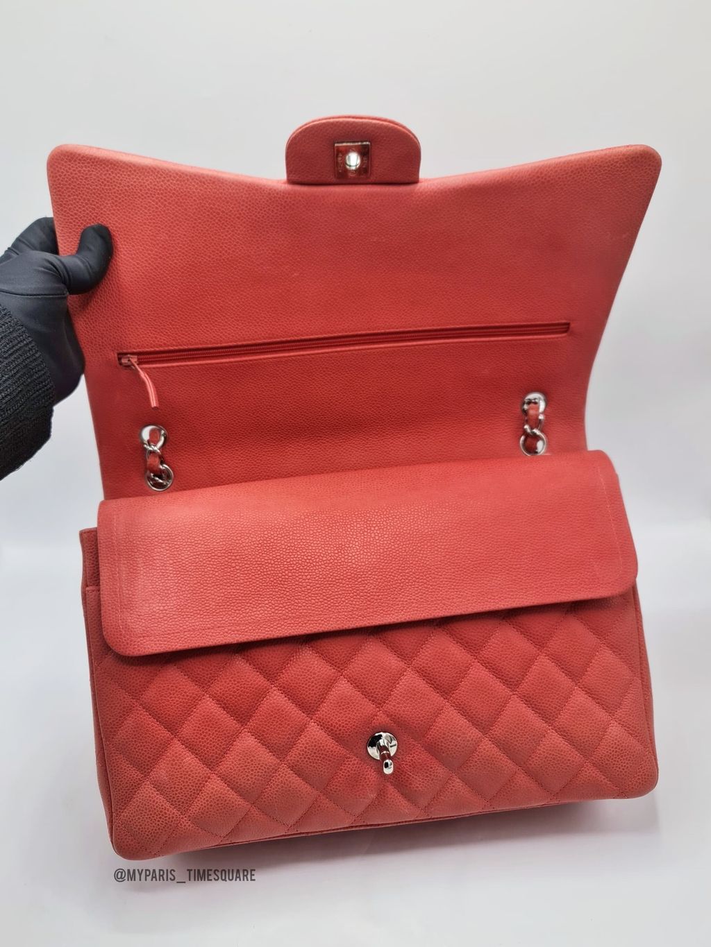 ff32b46e-c8f1-49fa-94c9-57aba45482ea