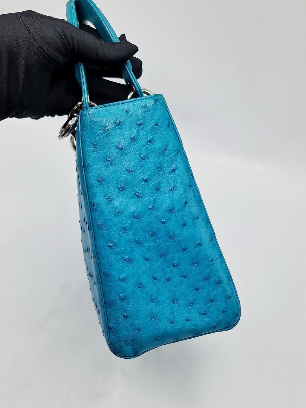 f8ffdd5a-d50e-4575-8c58-123209faa44e