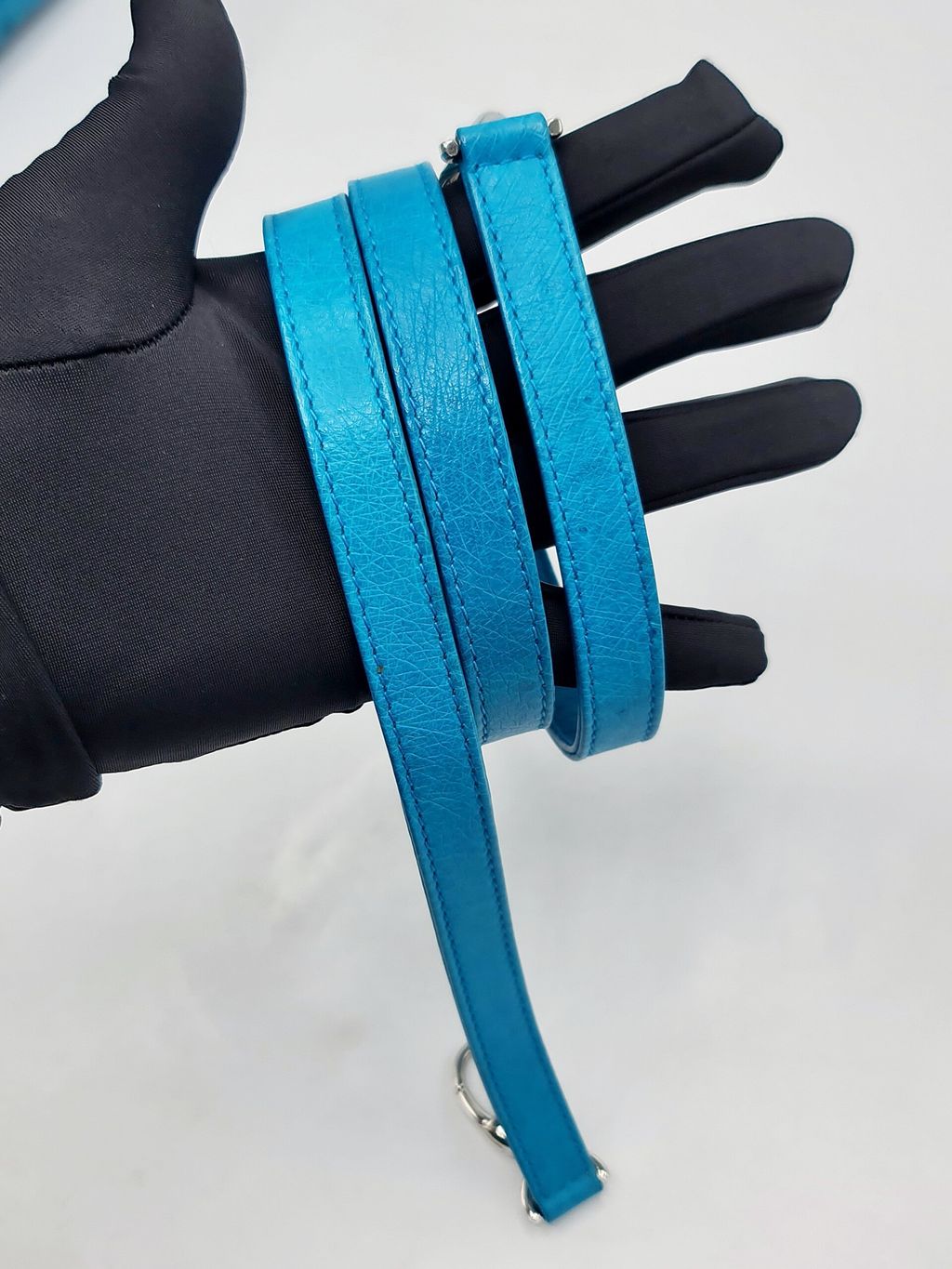 cfeb68f3-771f-4fc1-ac4f-4e7af6de2200