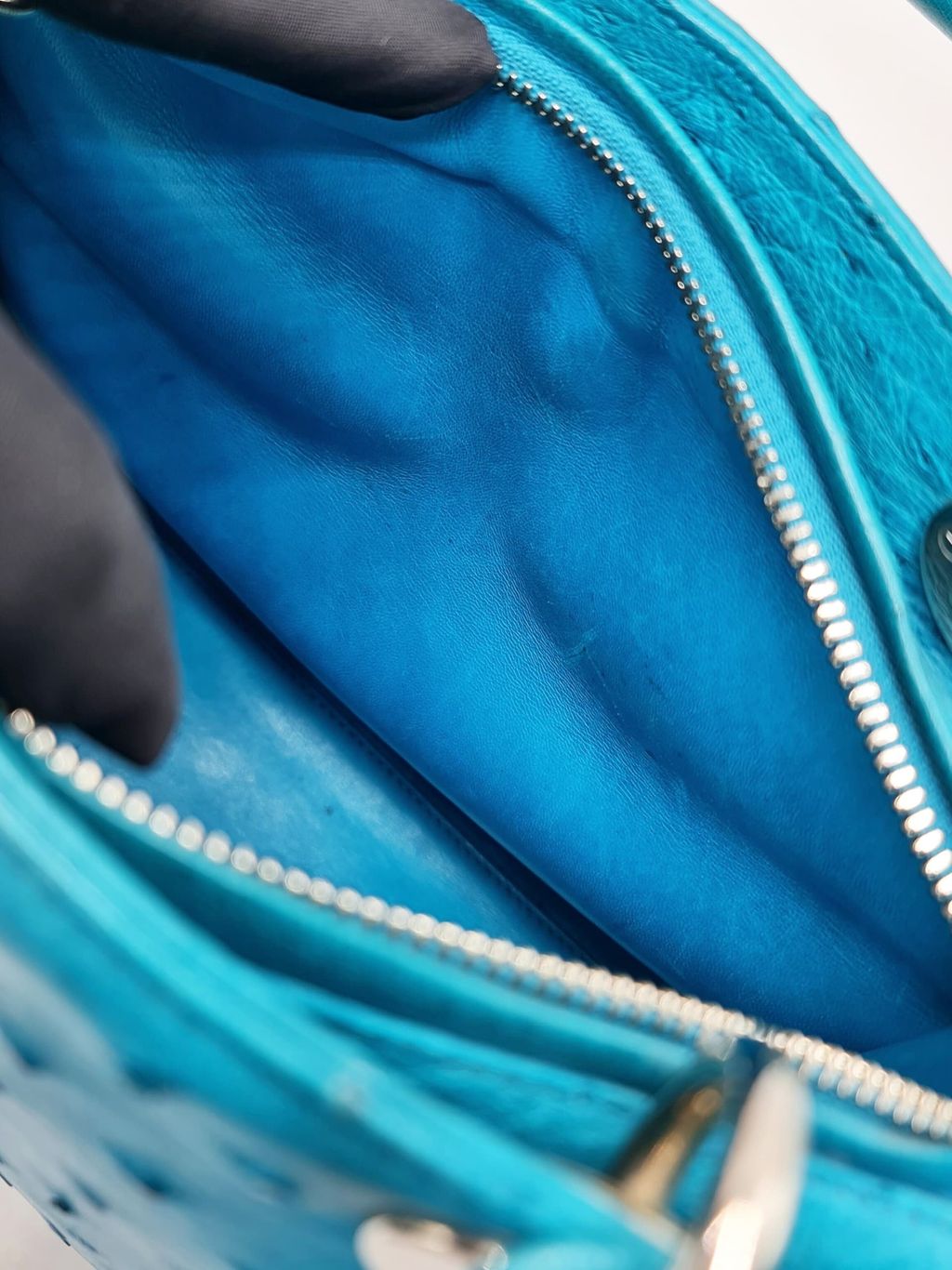 a8ebbb3c-9620-49b7-b9d4-09c433eedb83