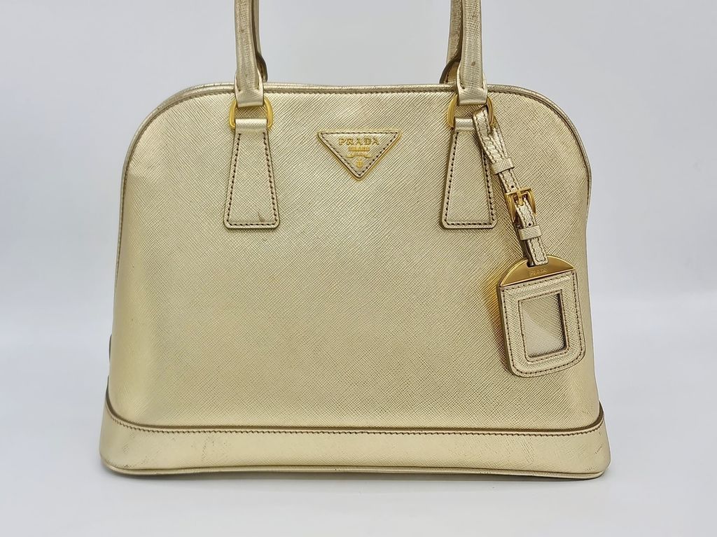 1ffc3b80-f75a-41bb-a97f-406e908b2d0e