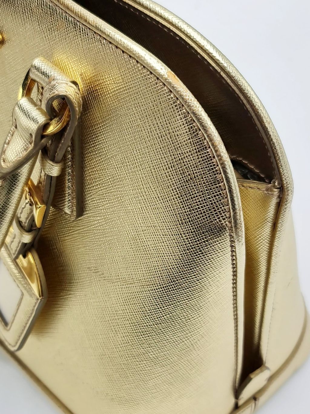 6705e05a-0e06-411f-b080-5044640d513e