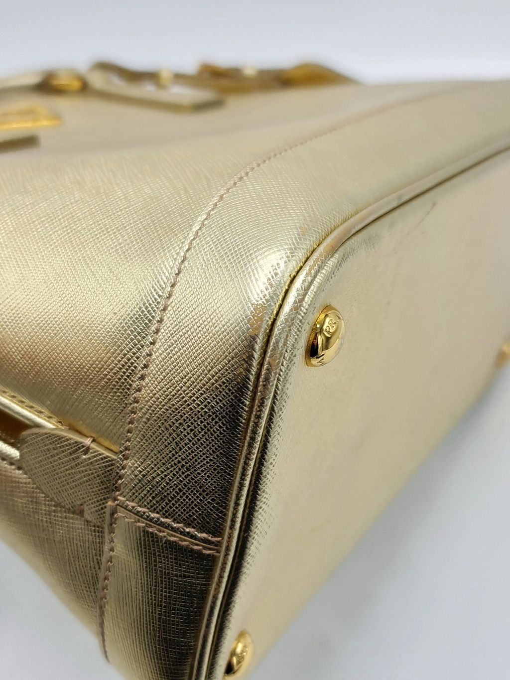 9ef961a8-4755-4d78-88cc-18426ed425bd