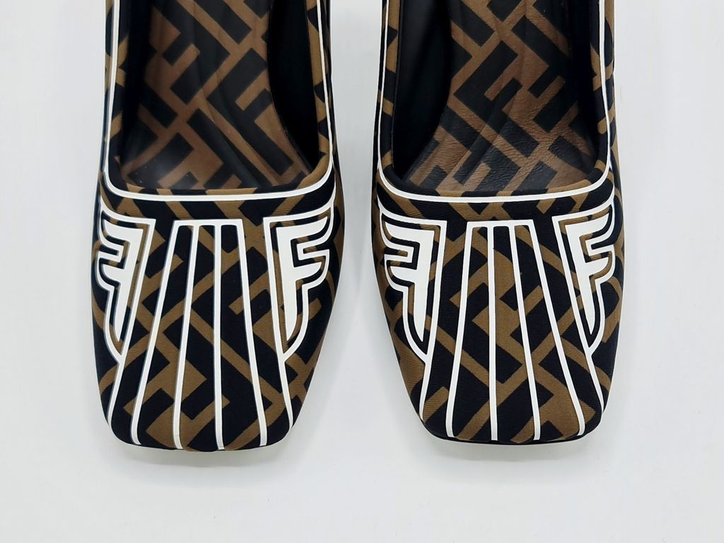 dbe39bdf-aadf-4fff-80dc-423b2a9a75f3