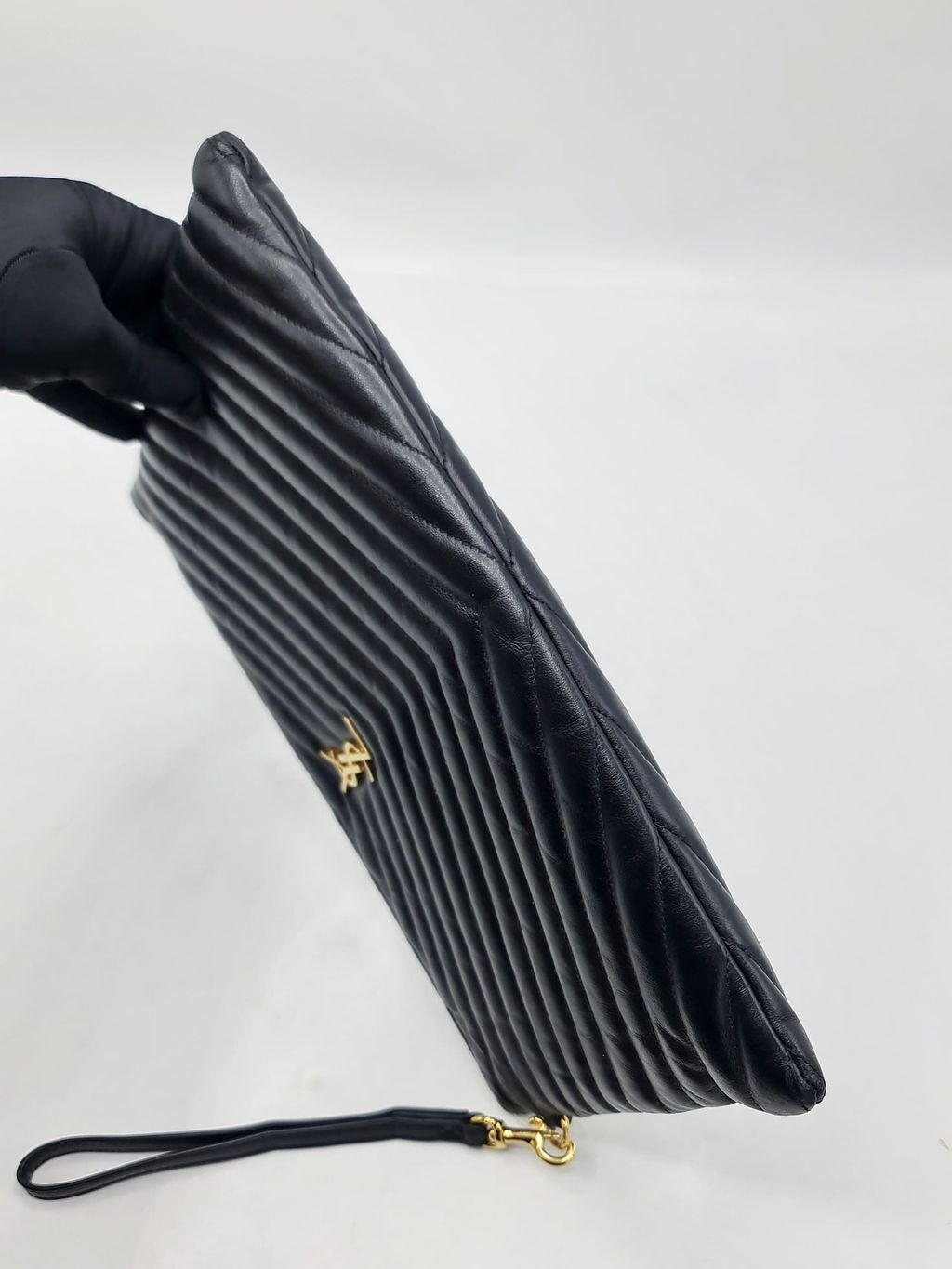 c1b345b3-4ae4-4a92-b425-f34541c4fb07