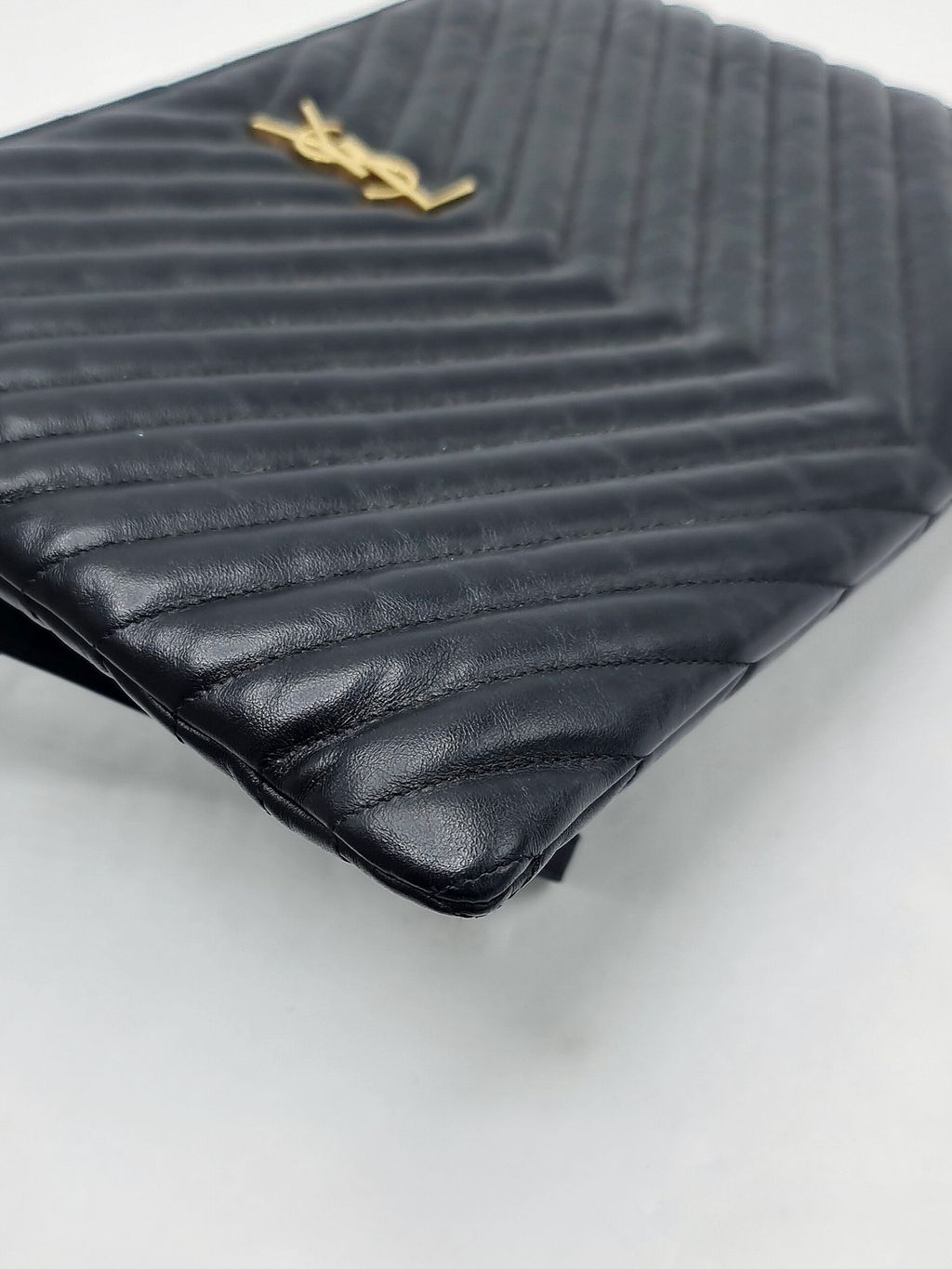 98497789-dc5b-4d87-bee8-041d14de4145