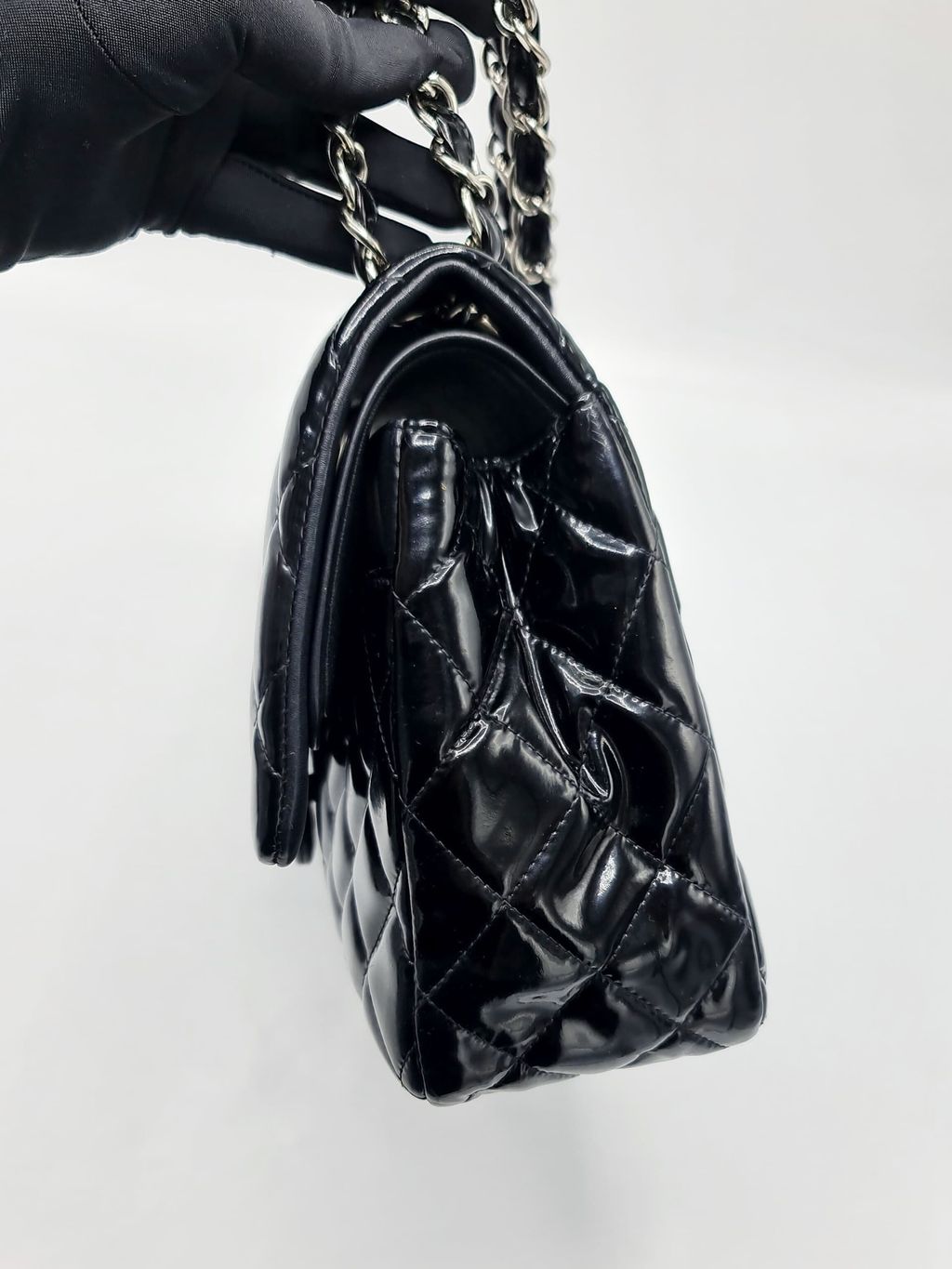 bb70560c-75ef-4c01-b3d1-89b9fe0c1d74