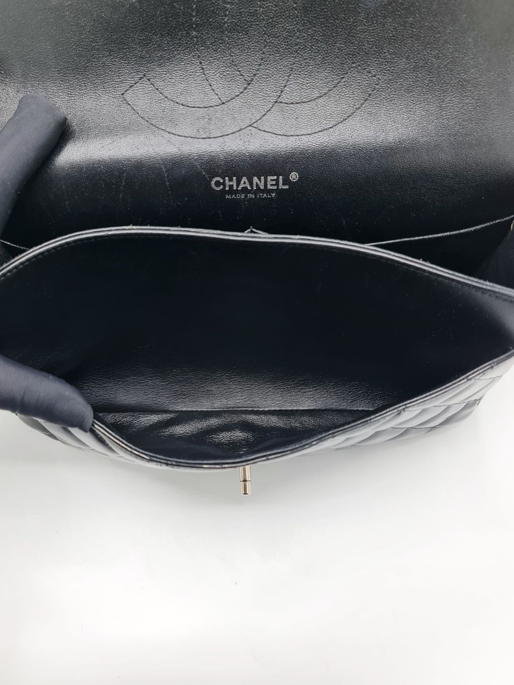 a1748016-8a51-4f3d-af77-66a985db0130