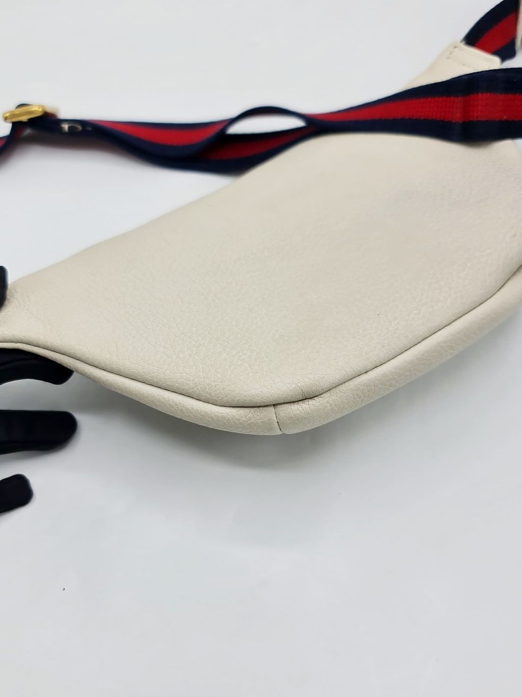 33b5c497-653b-43cc-abe5-89faeedc019b