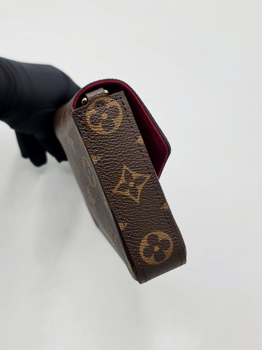 c31476cd-261f-4659-9431-a5fd5e86b71d