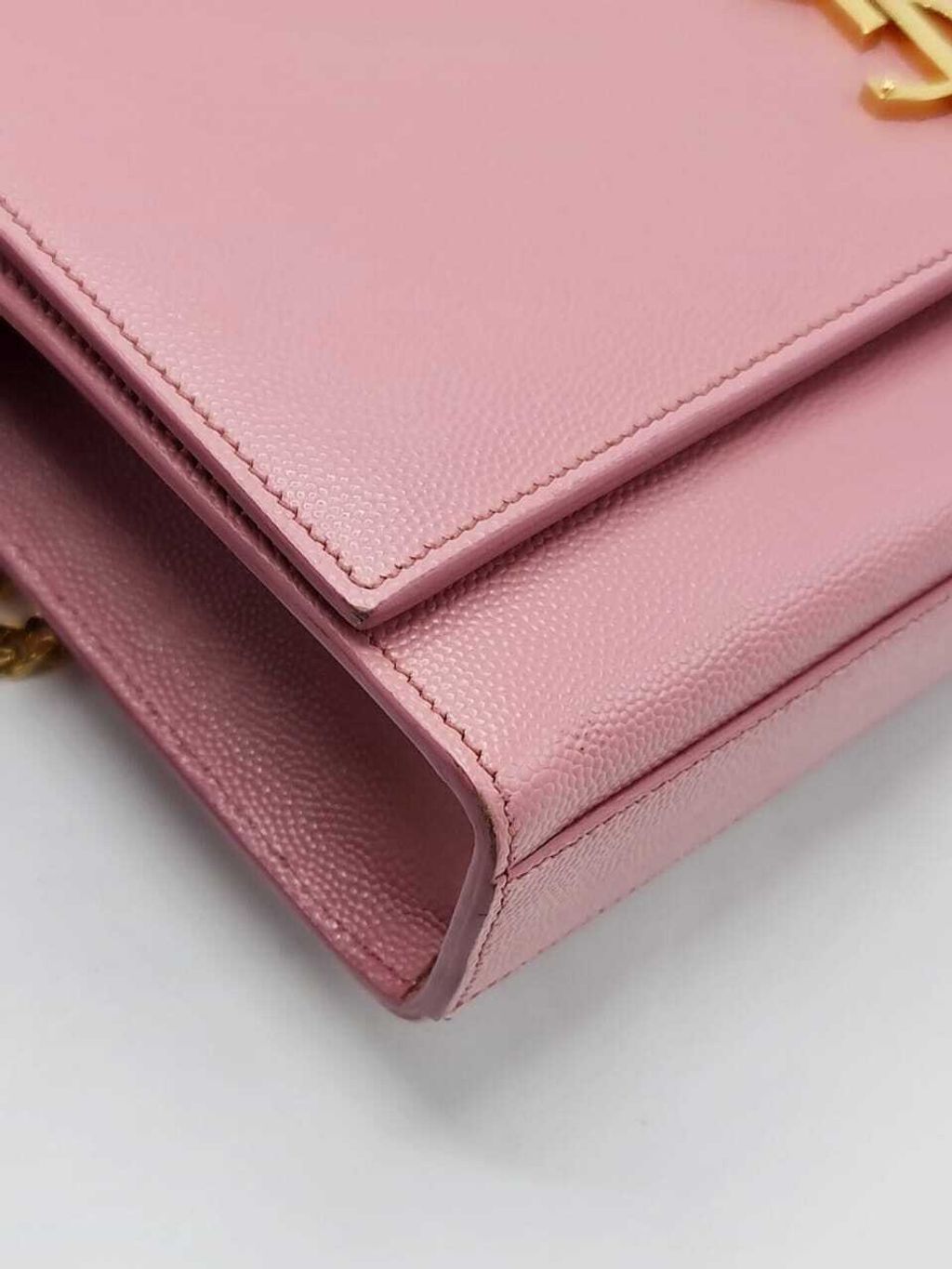 ab73c3e8-690a-476c-92f7-71adcc6f9944