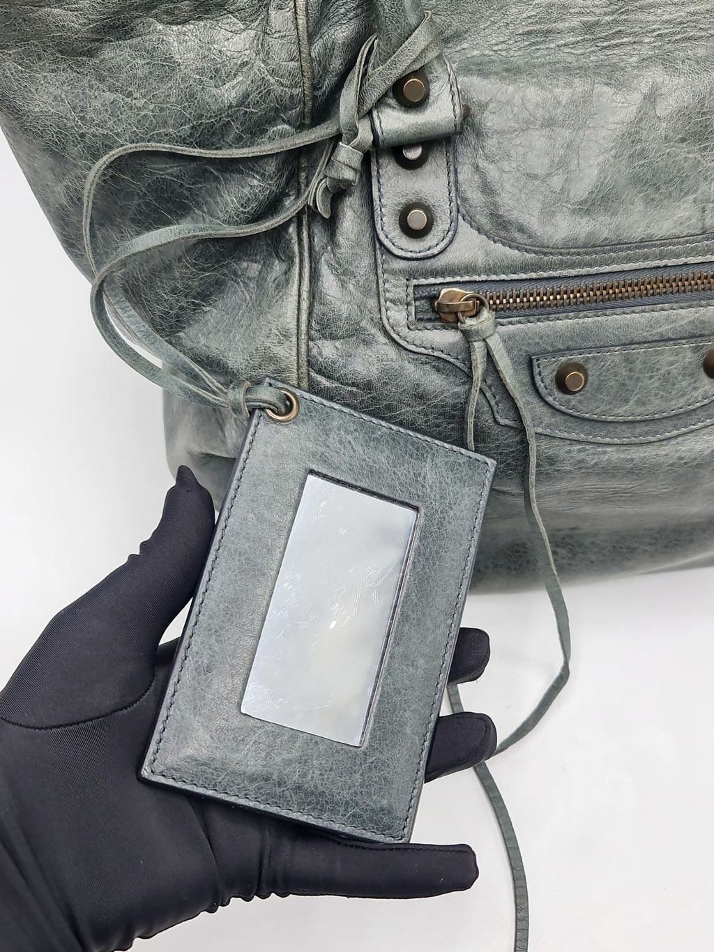 dab2b4dd-c5be-4d97-baed-f3e4ea4f1393