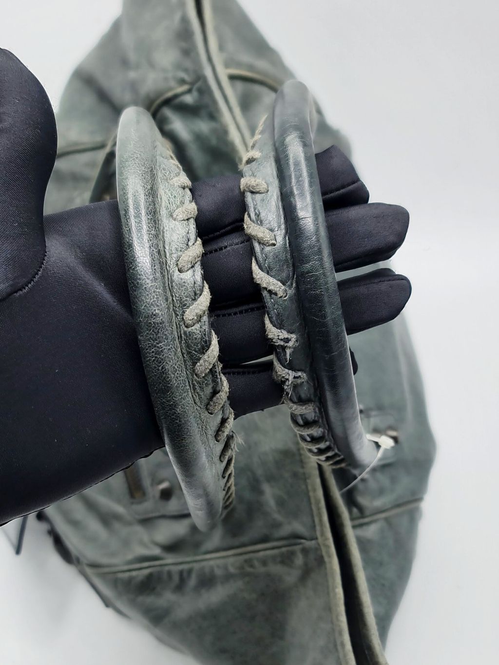 04818342-bb2d-43ff-a53a-5e82b898d877