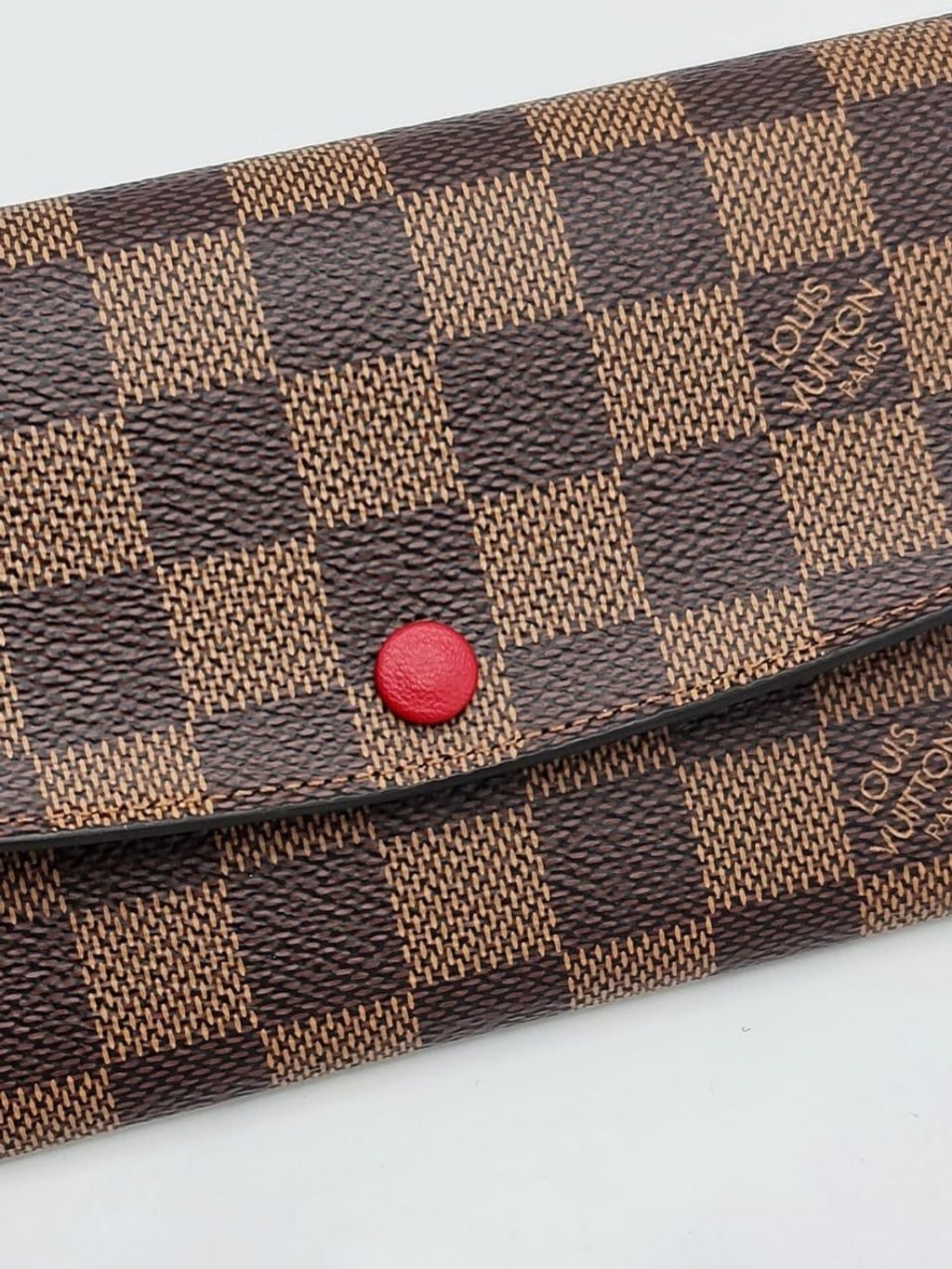 5c3033e4-99f1-4916-9aef-633864f7bd0b